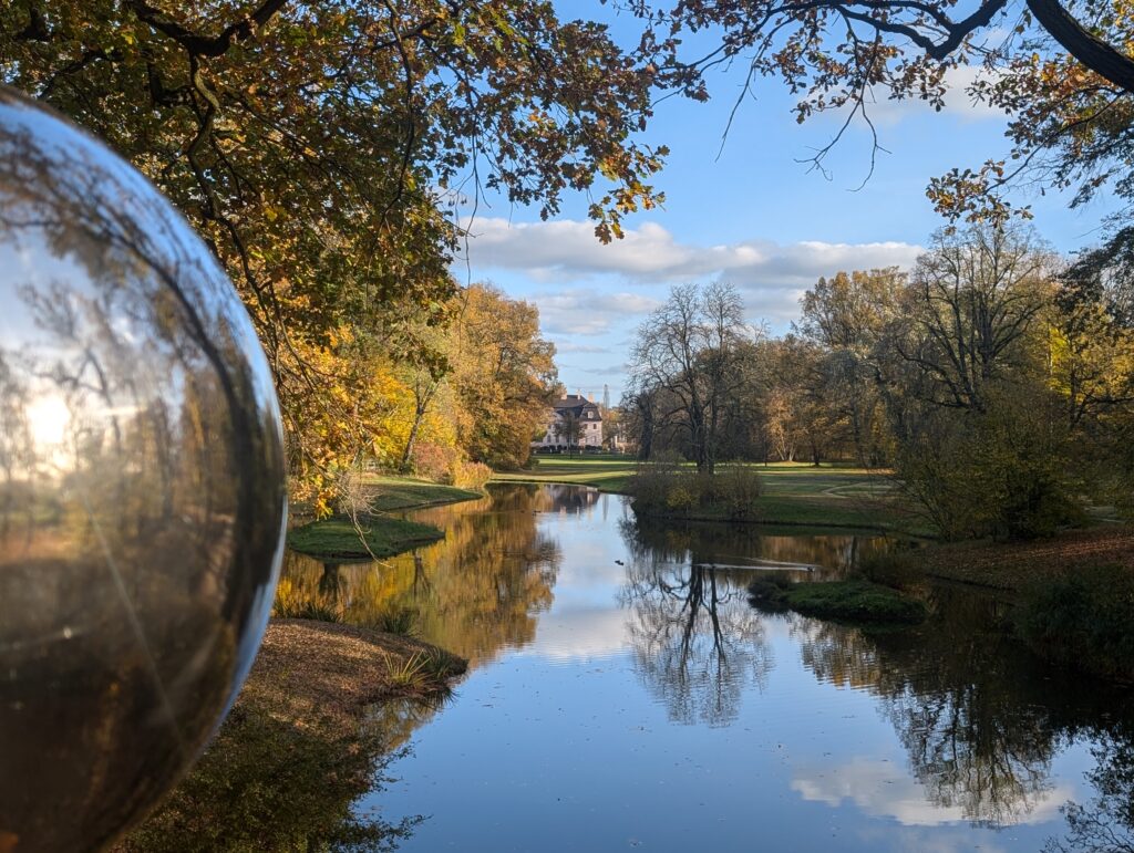 Schloss Branitz, Kugel auf dem Kugelberg