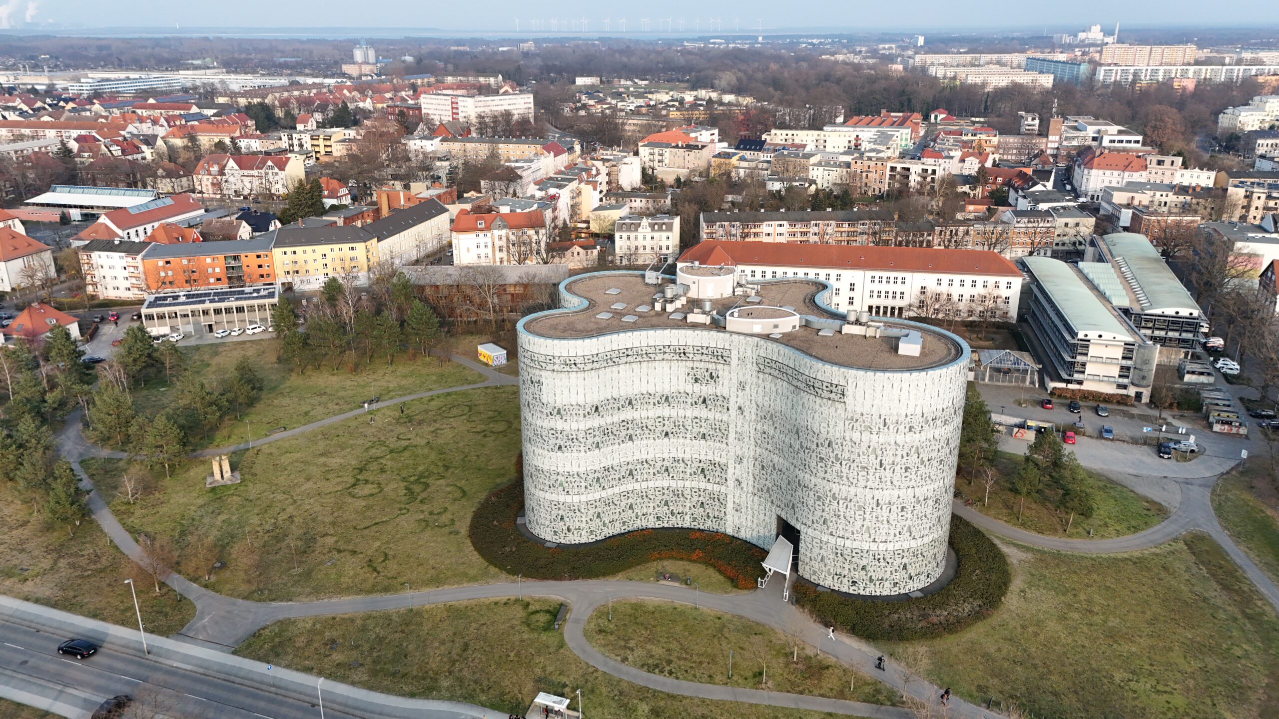 Informations-, Kommunikations- und Medienzentrum