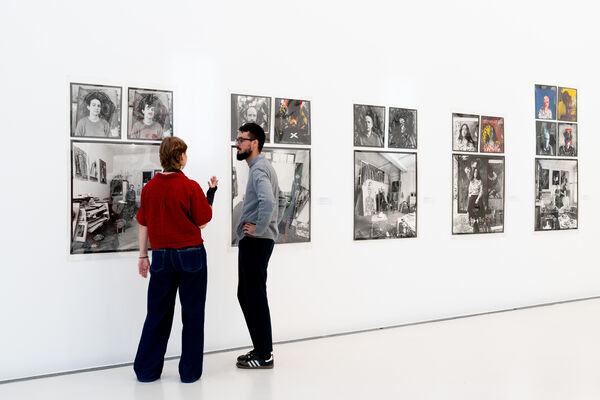 Führung in "Karin Wieckhorst. Begegnungen"