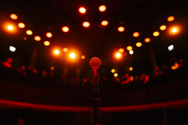 Staatstheater Cottbus: GASTSPIEL Best of Poetry Slam