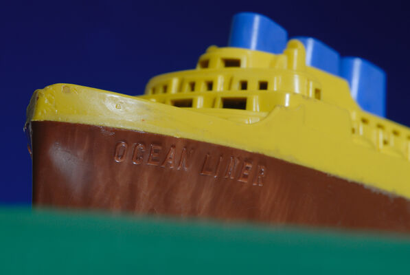 Leinen los! Historische Spielzeugschiffe auf Großer Fahrt