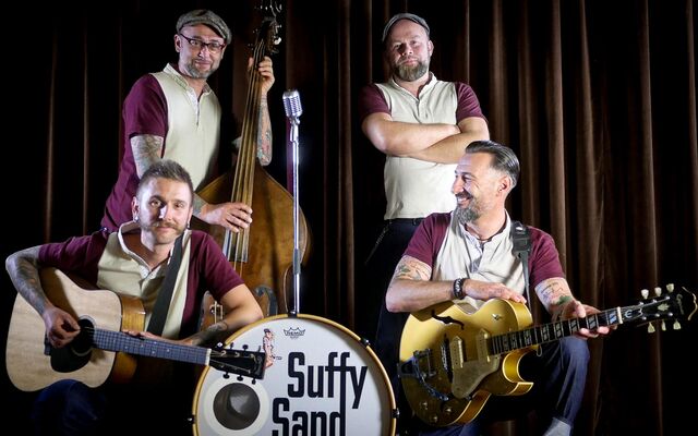 Schloss-Open-Air: Rock ‘n Roll Night mit SuffySandRoCats